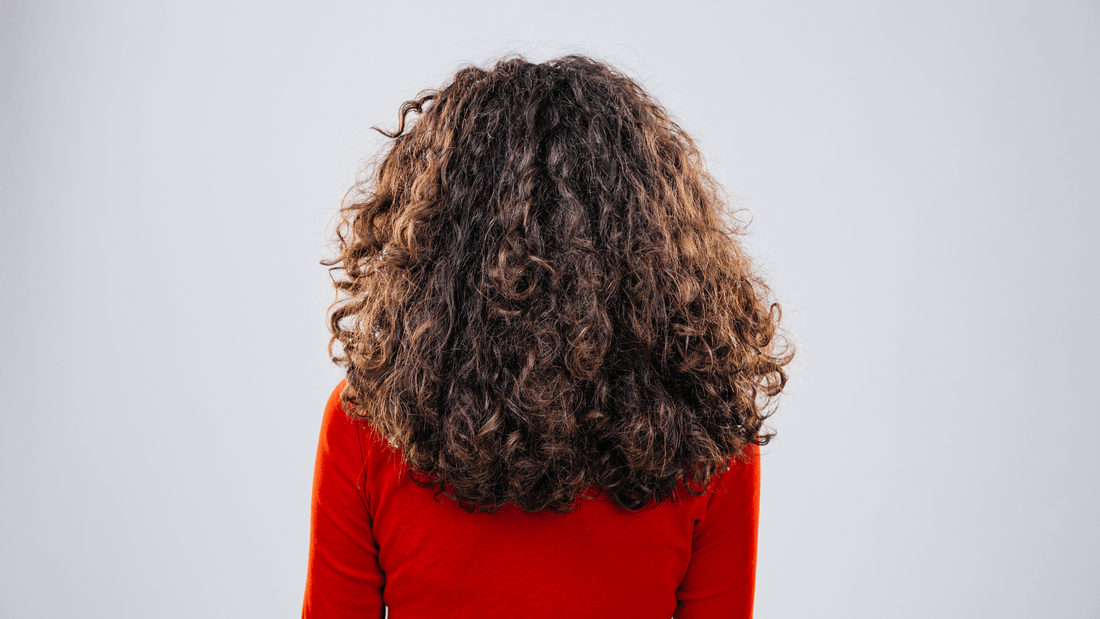 5 Biggest Detangling Mistakes That Damage Curly Hair - Curldo