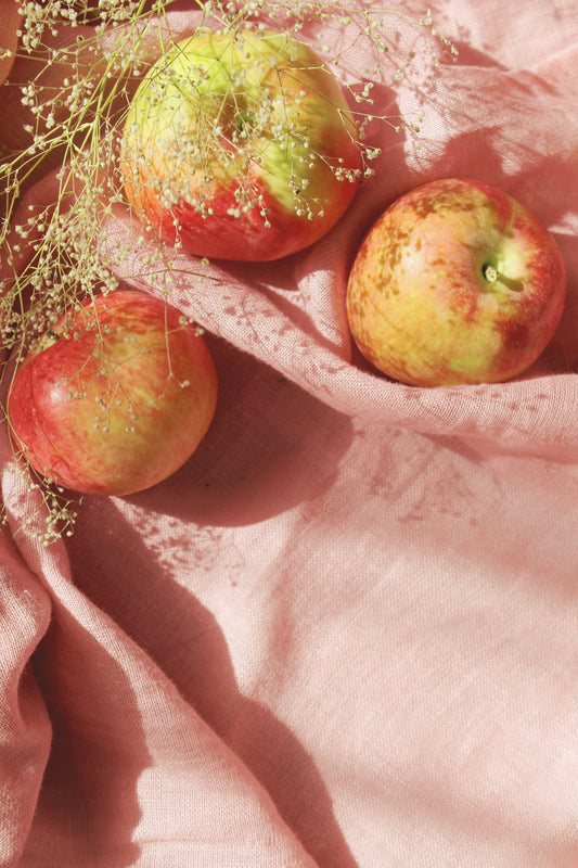 Apple Cider Vinegar: Hair & Scalp Benefits - Curldo