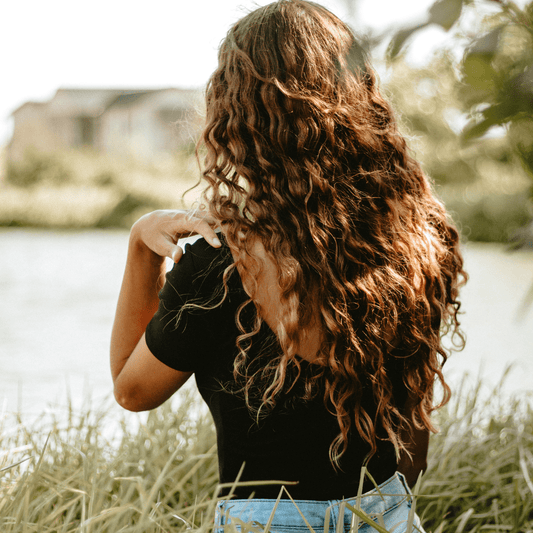 Wavy Hair Guide: Enhance Your Natural Waves - Curldo