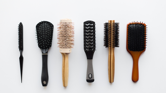 The Best Brushes & Combs for Detangling Curly Hair