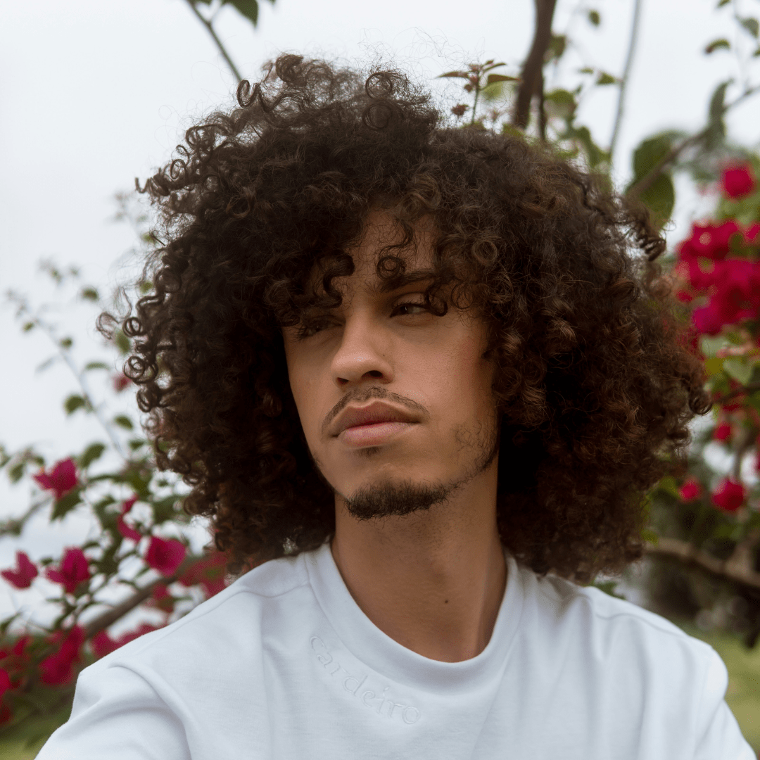 Shampooing Curly Hair: Techniques for Clean, Healthy Curls - Curldo